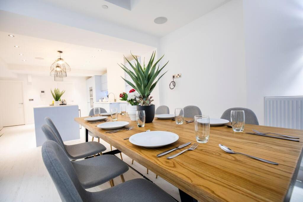 Central Townhouse With Roof Terrace Manchester Exterior foto